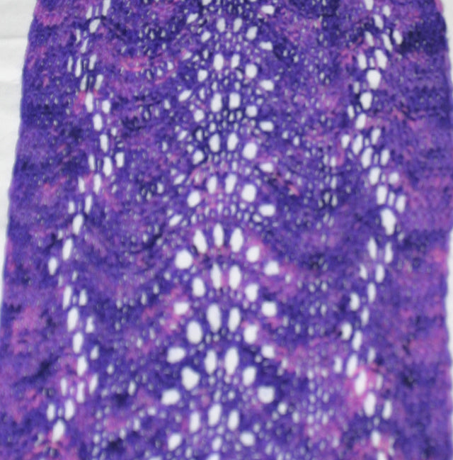 Flowering Vine Scarf - PDF