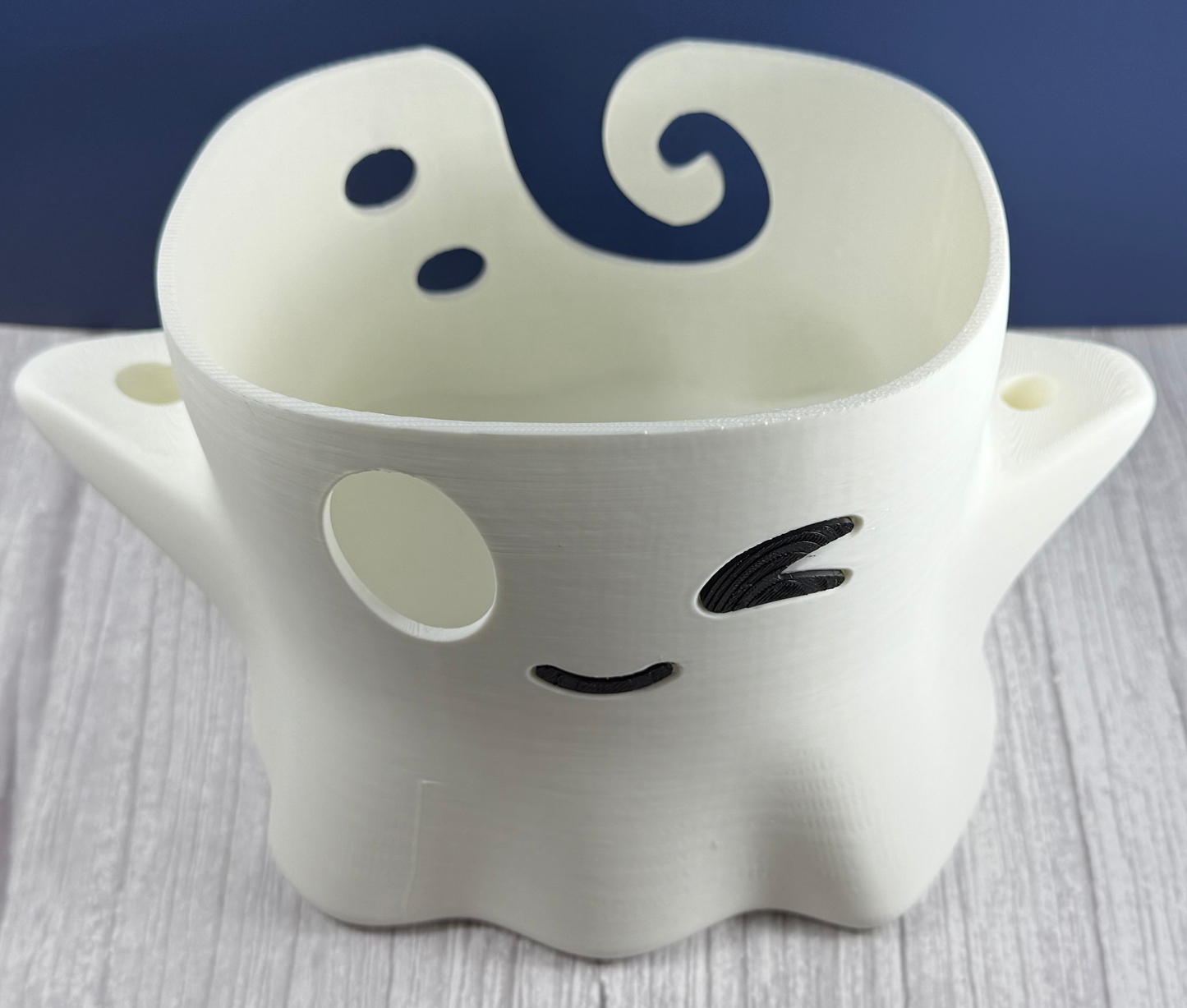 Winking Ghost Yarn Bowl